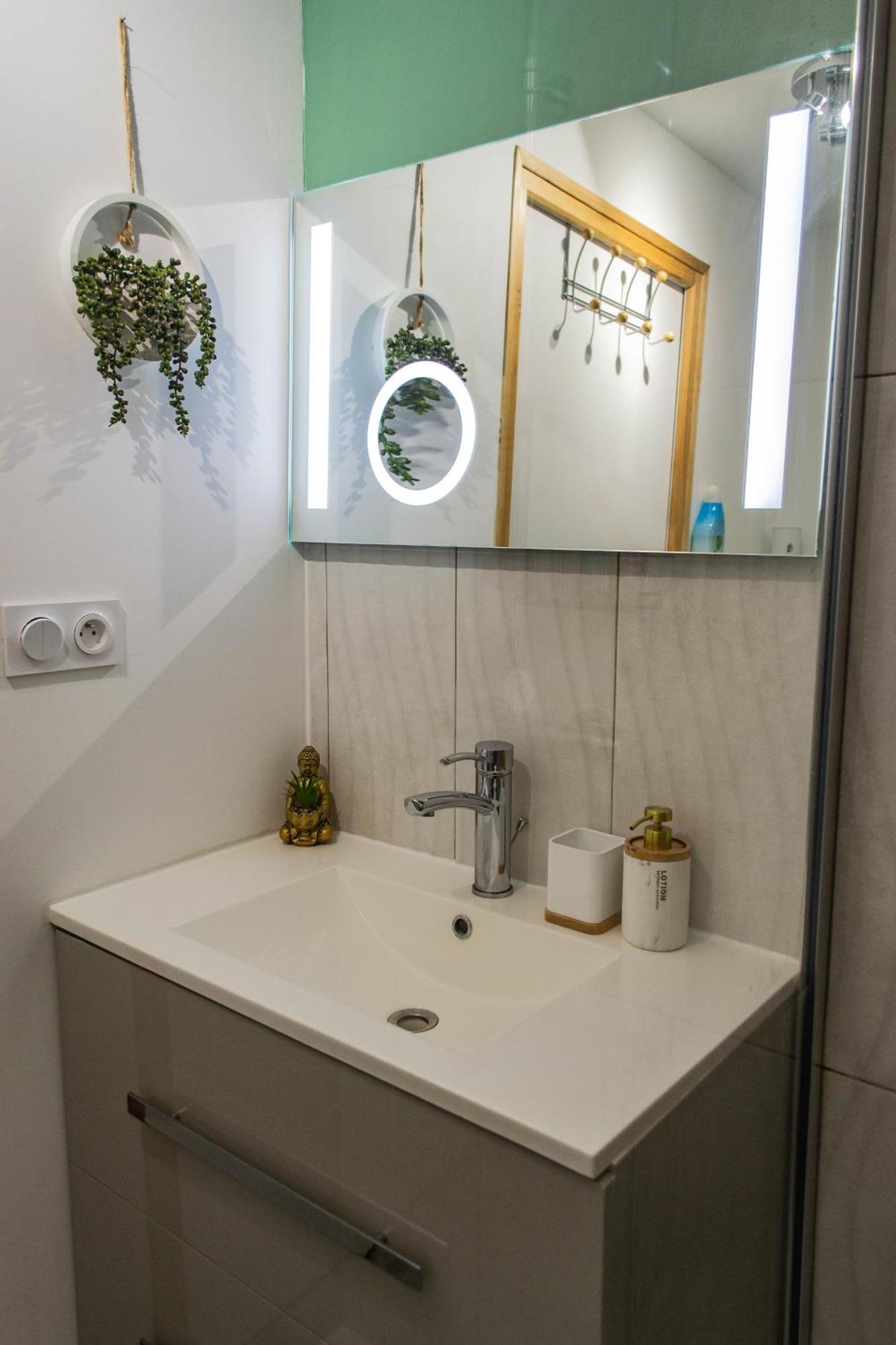 Nid Paisible Apartment Baud ภายนอก รูปภาพ